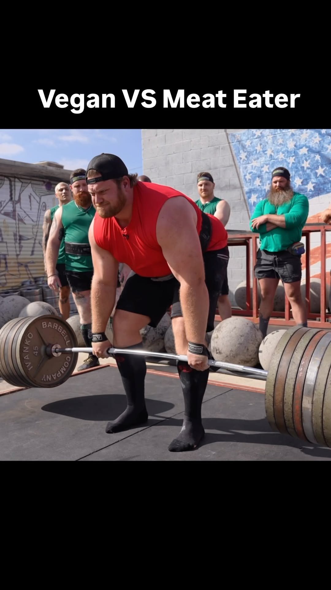 bwvine 게시물 이미지: Who can deadlift the most? 

We compete in 5...