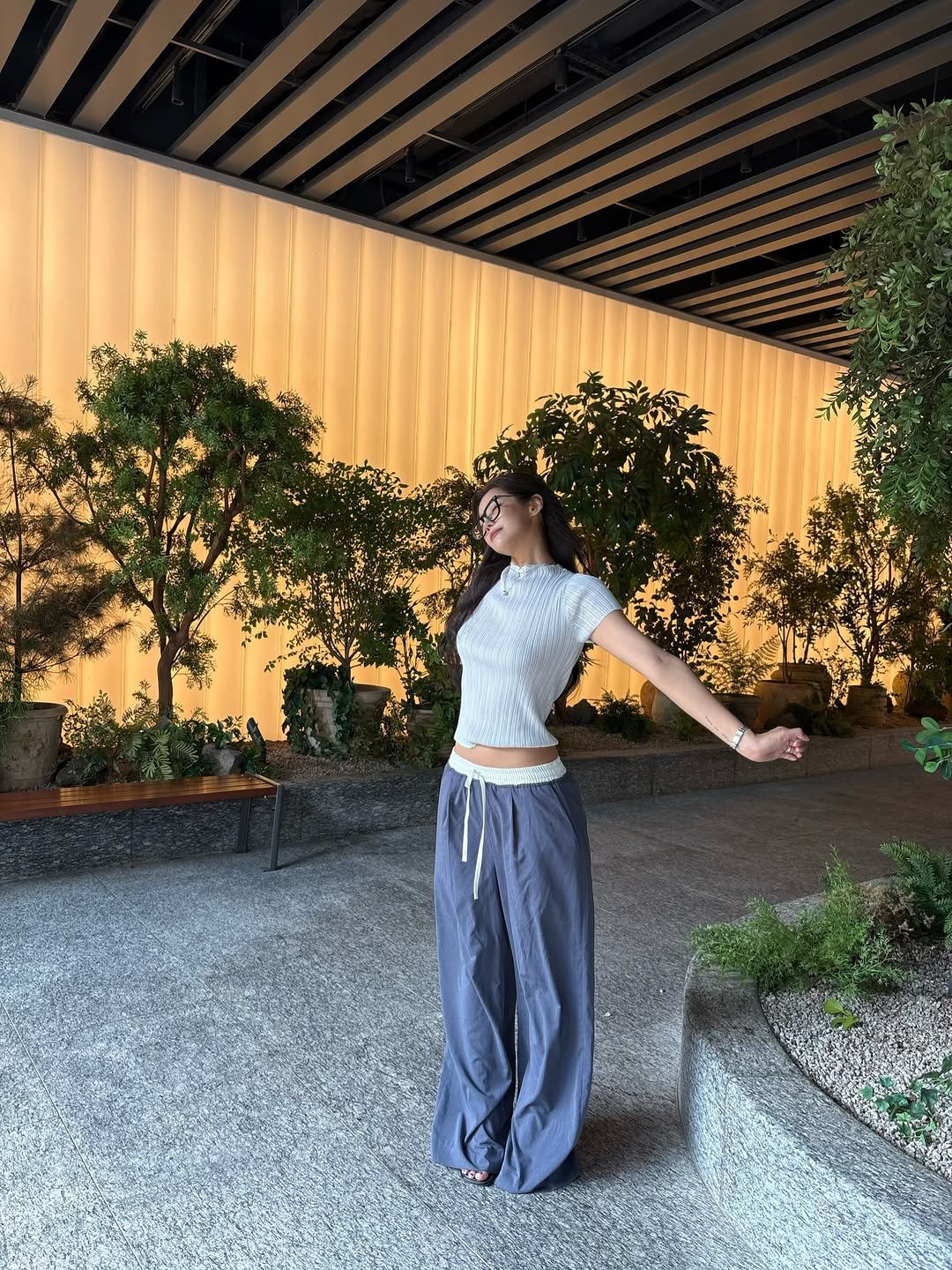 bxxyon 게시물 이미지: 날씨 좋은 요즘 💨🥞🍦