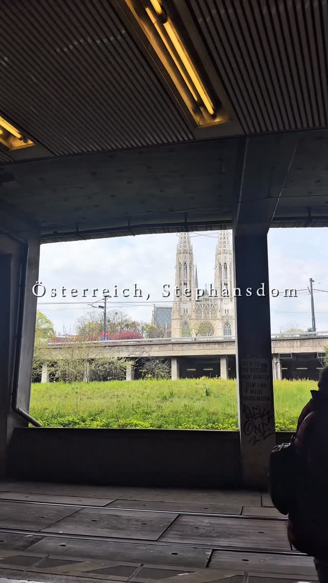 by__martinn 게시물 이미지: 오스트리아 빈의 상징 슈테판 대성당

오스트리아 빈의 중심, 800년 역사를...