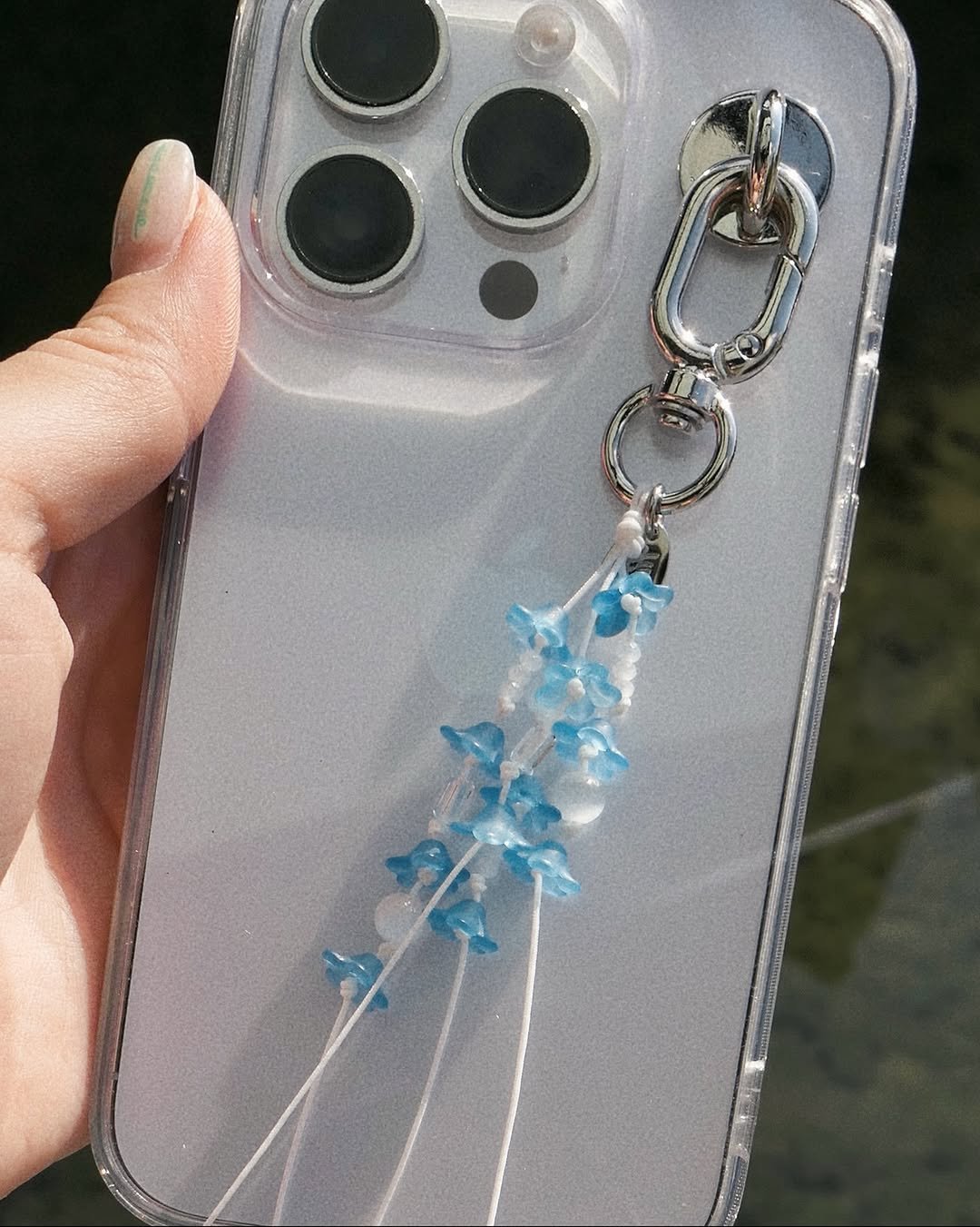 Photo by 너의파도 𝙮𝙤𝙪𝙧 𝙬𝙖𝙫𝙚 ⁎⁺ 𝙮𝙤𝙪𝙧𝙬𝙖𝙫𝙚 DIY KIT • 핸드메이드 • 키링 • 가방 on September 02, 2025. May be an image of phone and text.