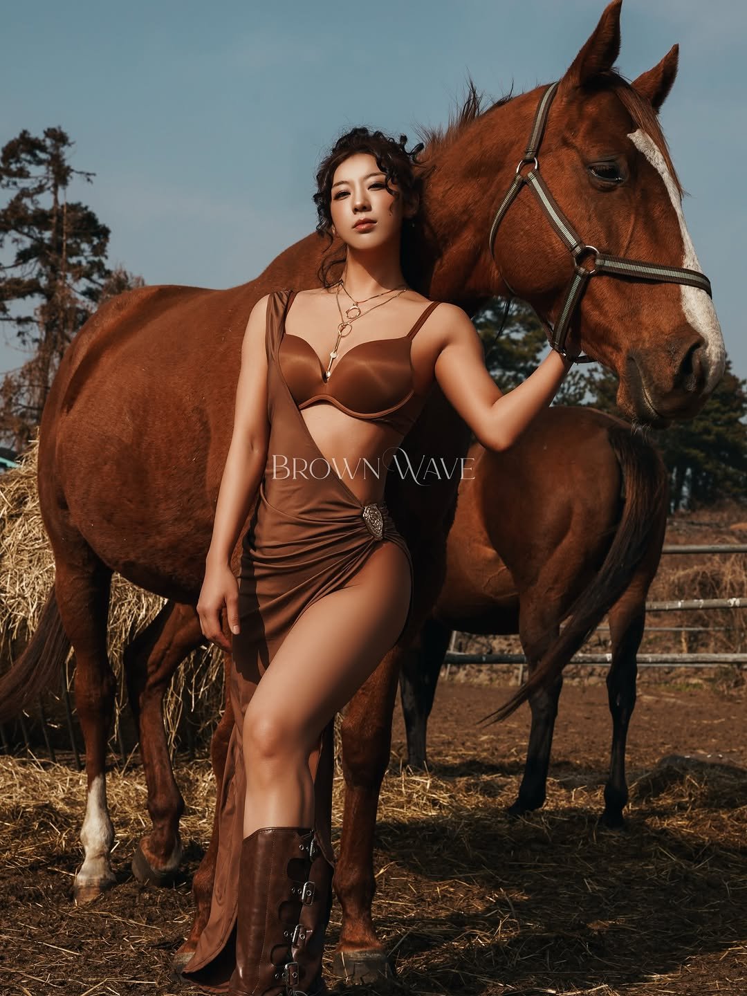 bye.__.l 게시물 이미지: 인우작가님과의 추억
내가 말이랑 찍어보다니🐴
요즘 브라운에 꽂혔는데...