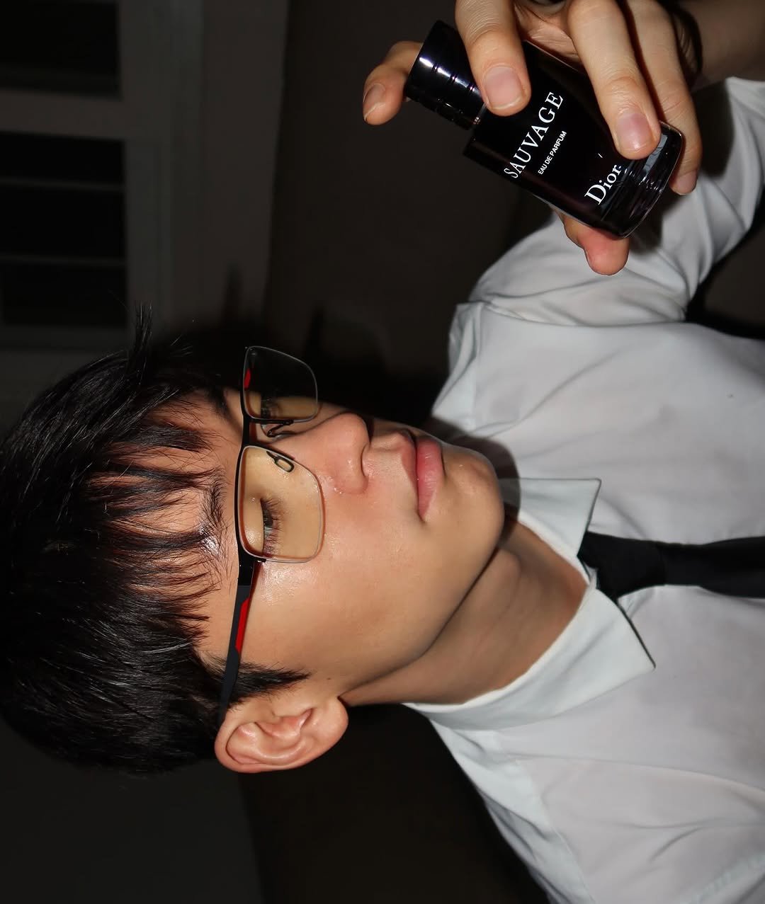 Photo shared by 임지노 on February 12, 2026 tagging @diorbeauty. May be an image of fragrance, eyeglasses, perfume and text.