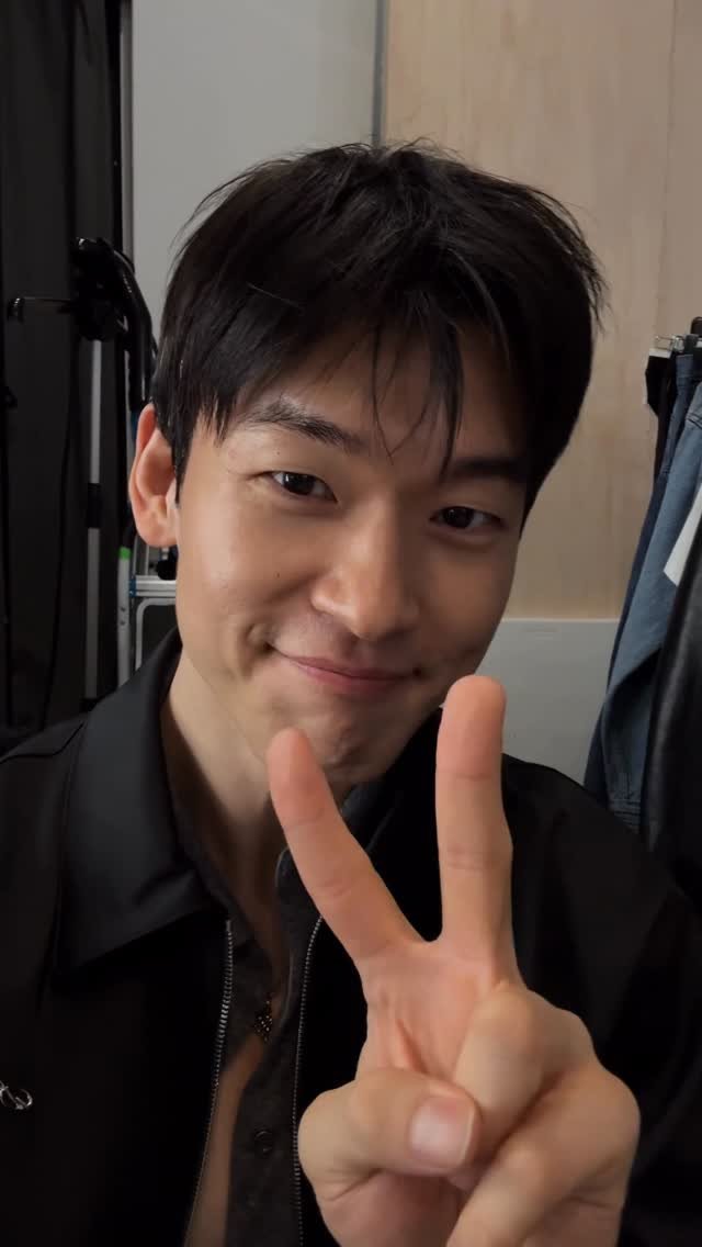 byeogro 게시물 이미지: 촬영 대기 v