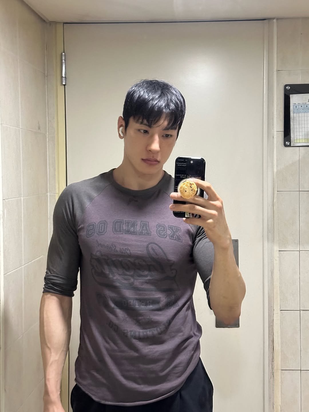 byeongyunsss 게시물 이미지: 🍪차

알

칵~ 📸🍪