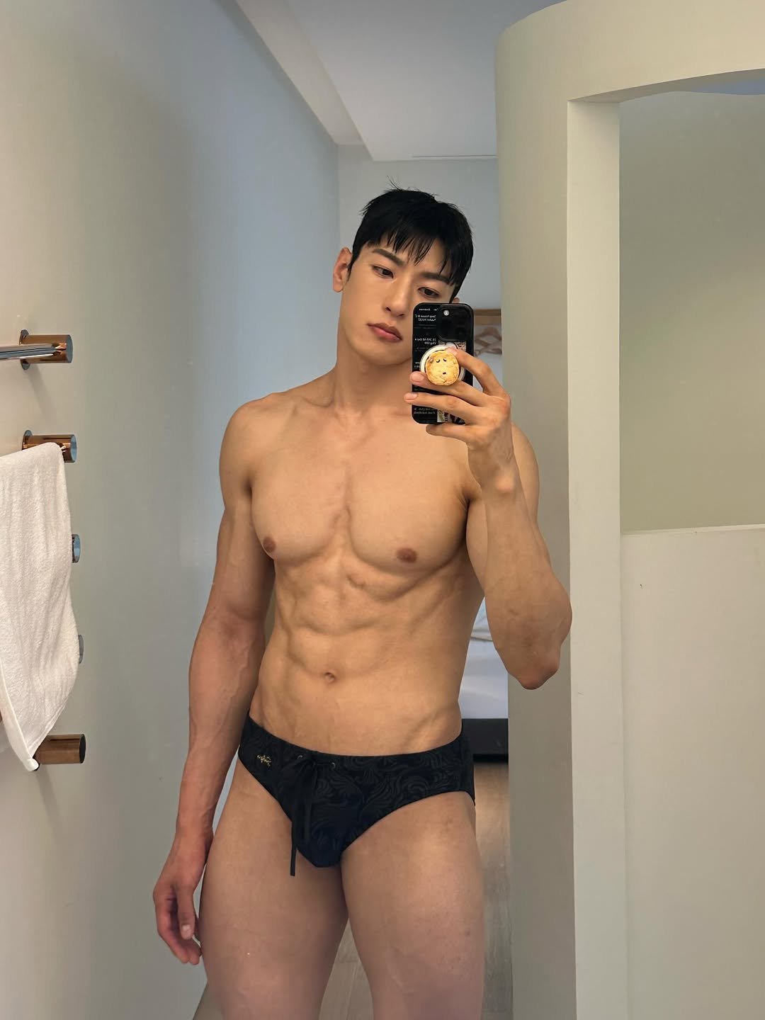 byeongyunsss 게시물 이미지: 🩲💦
#saligia #saligiamen