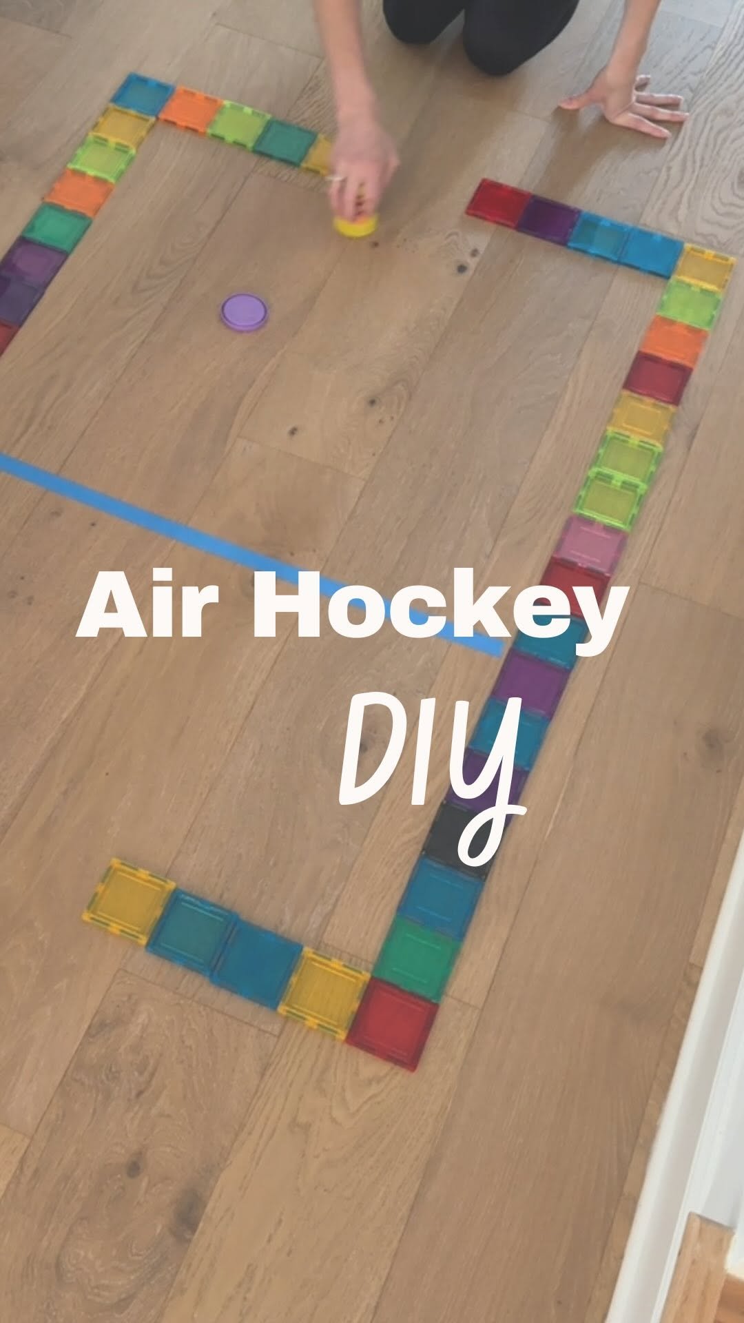 bymelissakate 게시물 이미지: DIY Air Hockey: fun game night idea for the...