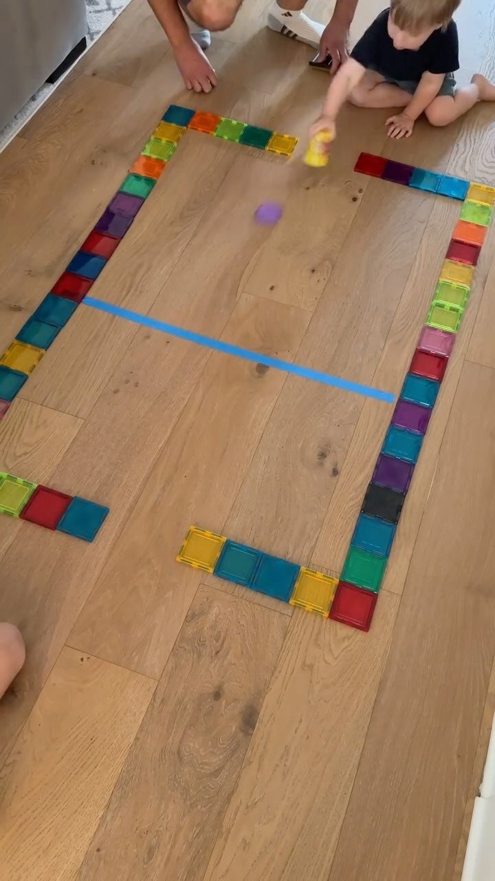 bymelissakate 게시물 이미지: DIY Air Hockey: fun game night idea for the...