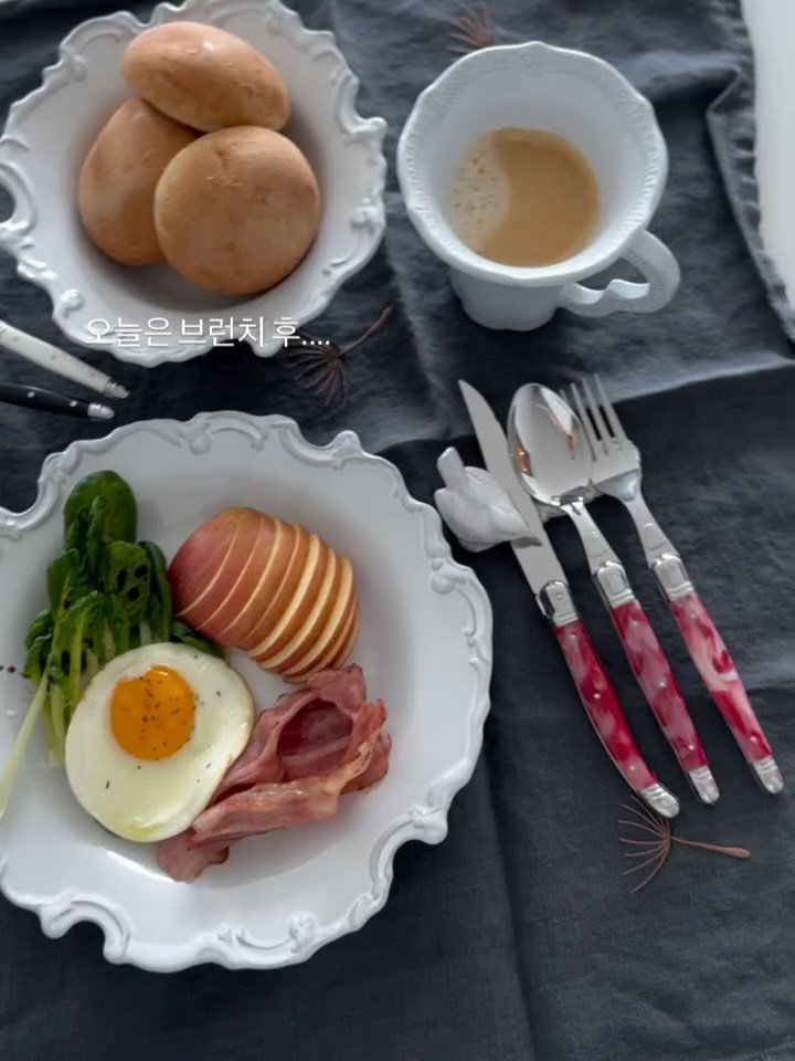 byzijjel 게시물 이미지: 어제 오늘 일상💛
내딸이지만… 참 밝아 ㅋㅋㅋㅋㅋㅋ

장듀보+스웰 조합도 너무...