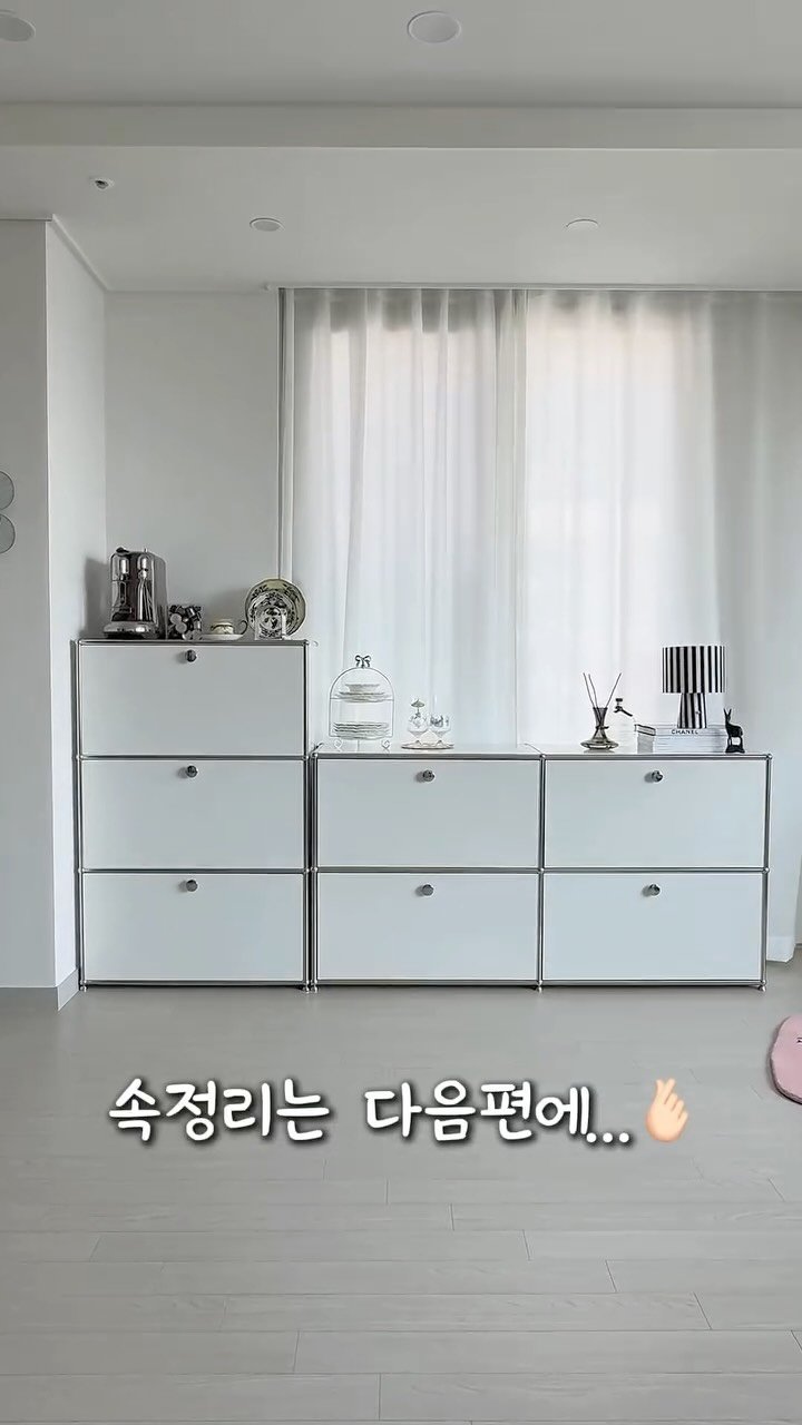 byzijjel 게시물 이미지: 메탈수납장 하면
무겁고 이동 어려울 것 같죠?😮

근데 엣센셜 메탈은
✅ 가장...