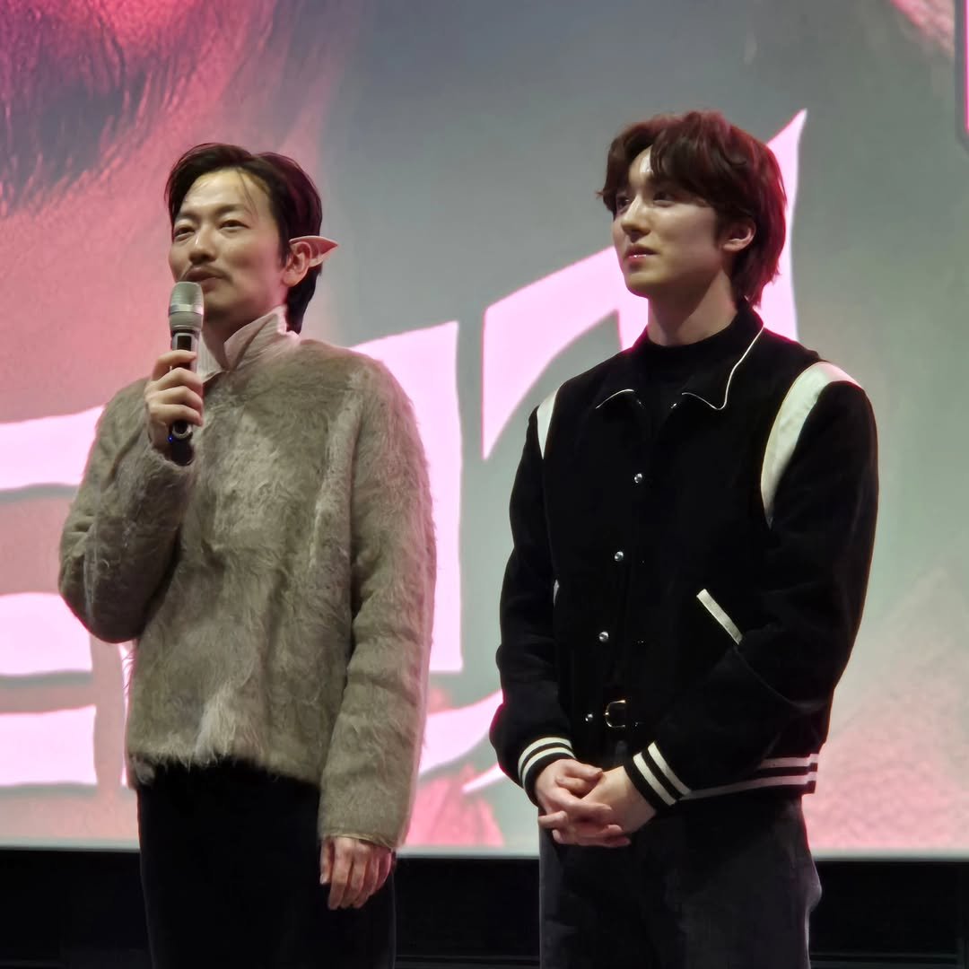 c_chani_i 게시물 이미지: 메소드연기 무대인사!!~.~