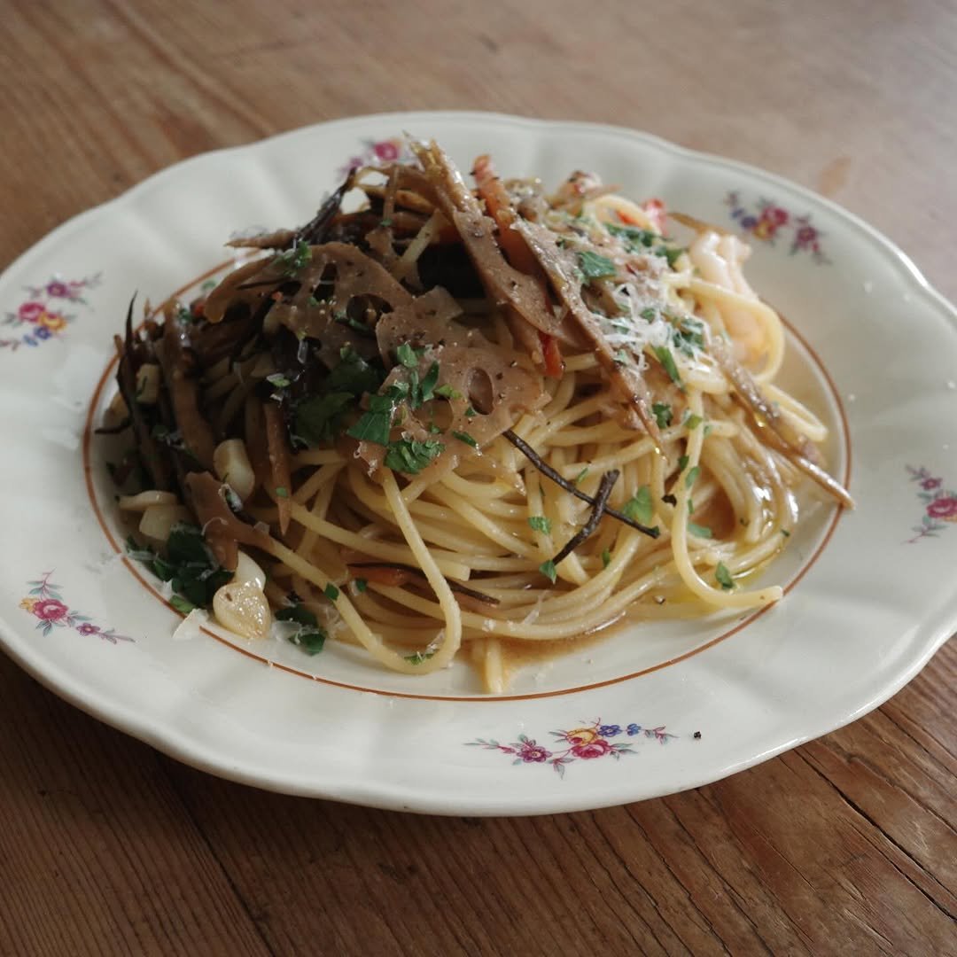 Photo by ekorre_cafe & grocery on December 12, 2025. May be an image of pasta, noodles, spaghetti and text.