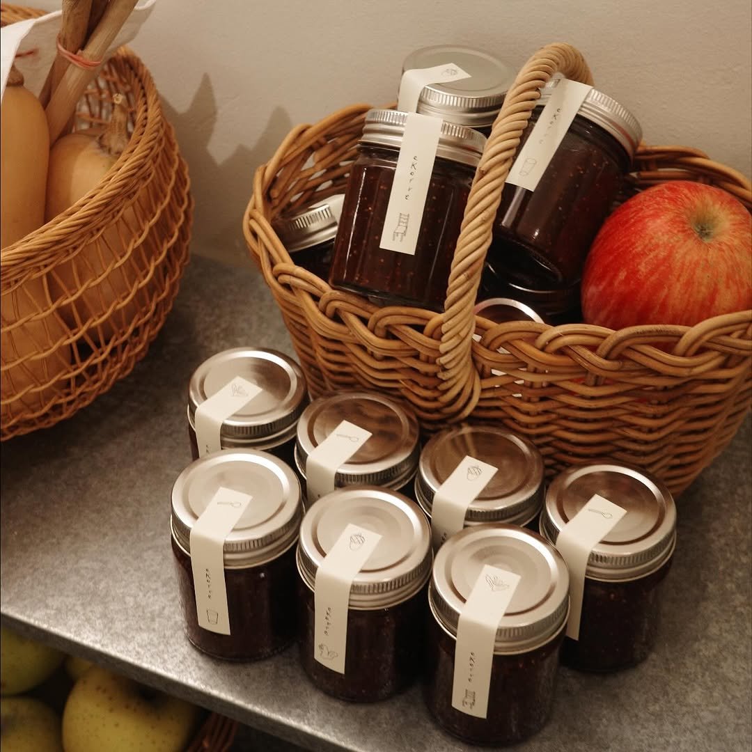 Photo by ekorre_cafe & grocery on November 02, 2025. May be an image of apple, preserves, condiment, jar and text.