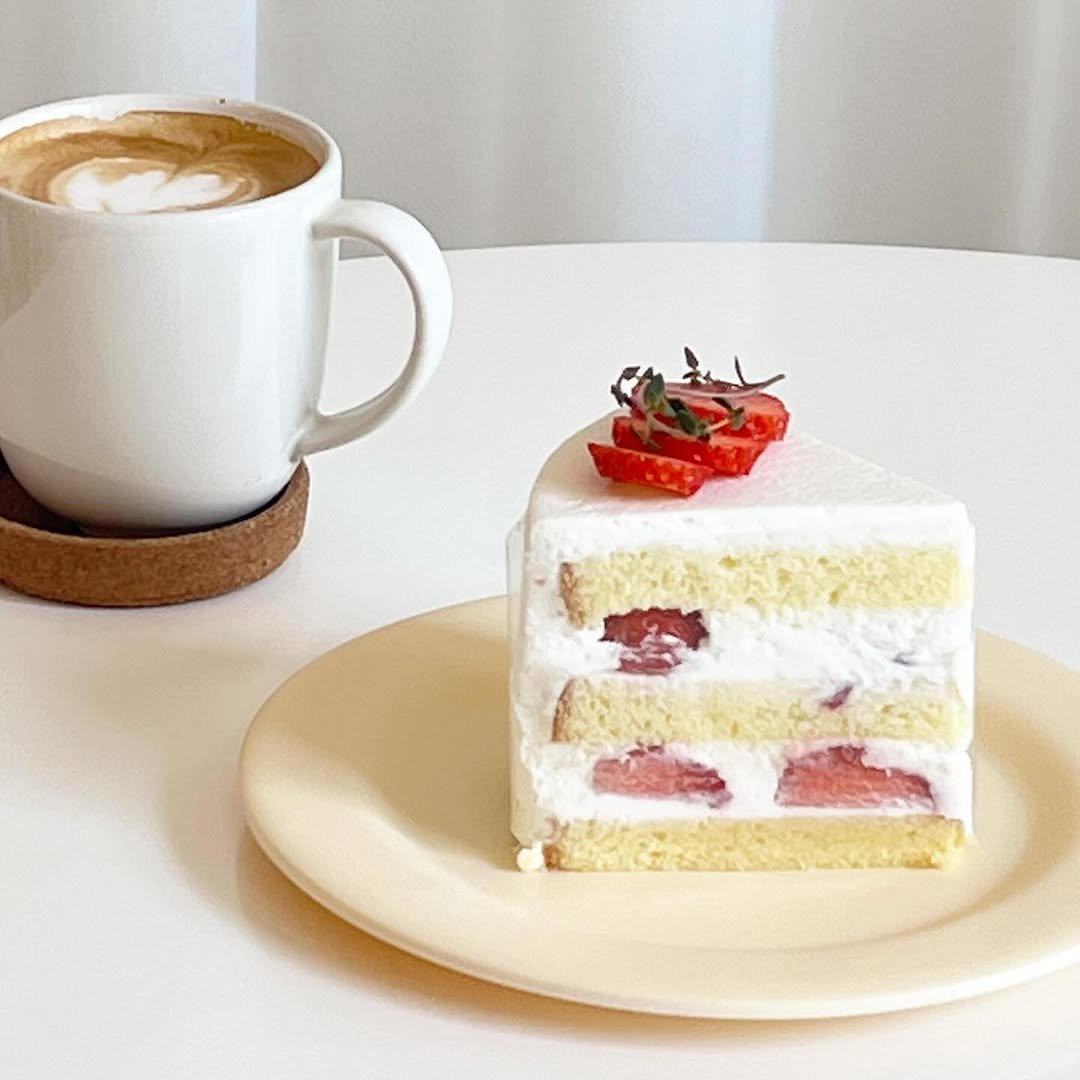 Photo by 제이라이킷ㅣ인천논현카페ㅣ소래포구카페ㅣ케이크맛집ㅣ인천애견동반카페 on March 23, 2025.