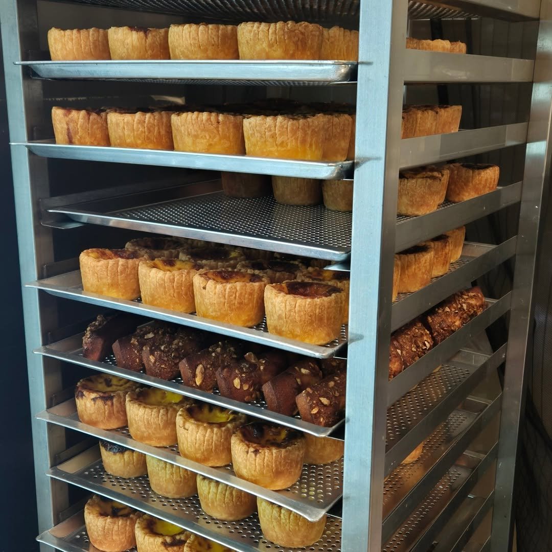 cafe_mound 게시물 이미지: 안녕하세요~!
마운드입니다.

저희 오후시간까지 타르트 및 디저트 모두 
많이...