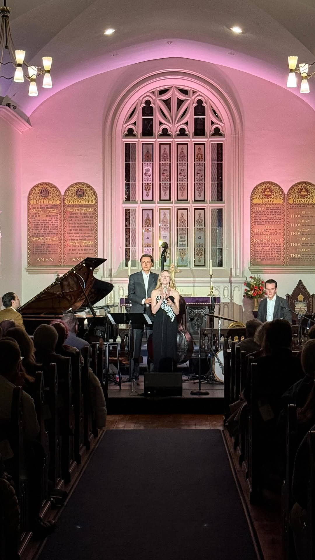 caitygyorgy 게시물 이미지: Still dreaming about last night! ✨ What a...