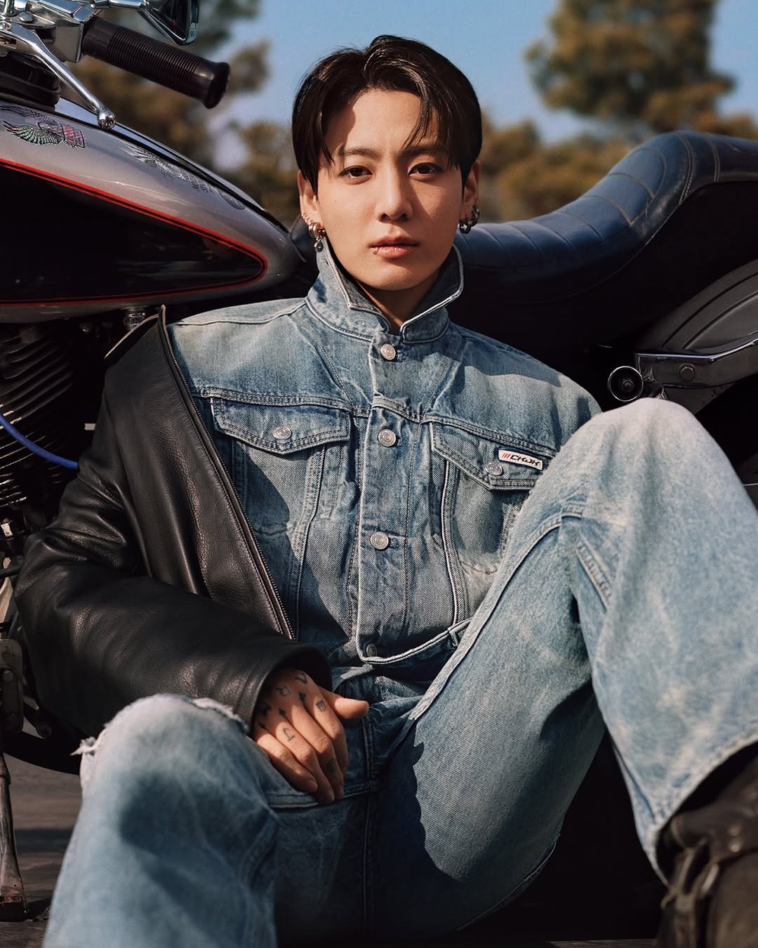 calvinklein 게시물 이미지: Limited-edition denim designed by Jung...