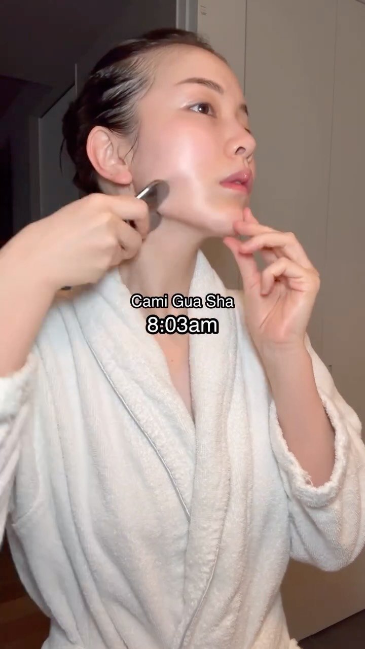 cami_kana 게시물 이미지: スキンケアだけで“美肌”は作れないと思っています

美容医療でもない😭
私が大事にしている優先...