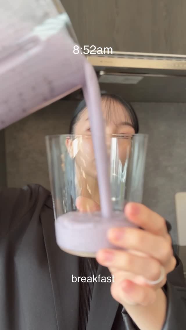 cami_kana 게시물 이미지: #35w0d

35週にもなると
腰の痛みが桁違いで🤣
夜🌉はなかなか眠れないので
５時起きは...