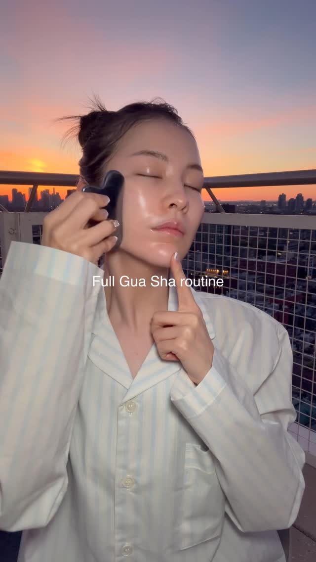 cami_kana 게시물 이미지: Full Gua Sha routine in NY🗽 #camiguasha
@cami_co.ltd