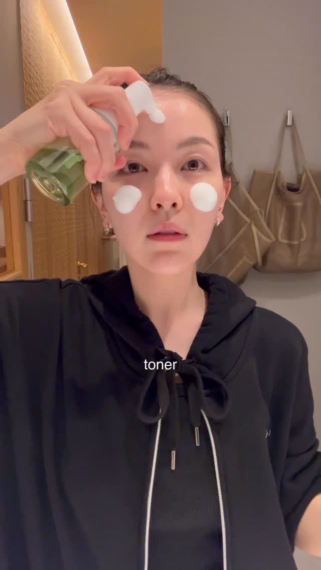 cami_kana 게시물 이미지: 睡魔 vs 酔っ払い vs スキンケア🔥🥱
Sleepiness vs Drunk Me...