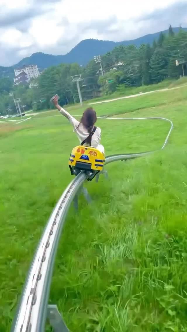 camping_club_ 게시물 이미지: 한국판 마운틴코스터의 계절이다😎
최고 시속 40km로 미친듯이 달려🚀
@@@@여기...