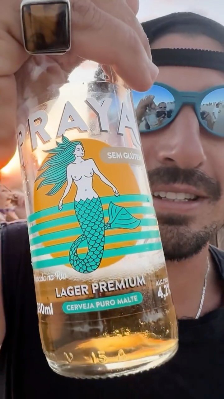 canal_uaradei 게시물 이미지: Um brinde à vida com @cervejapraya sempre nos...