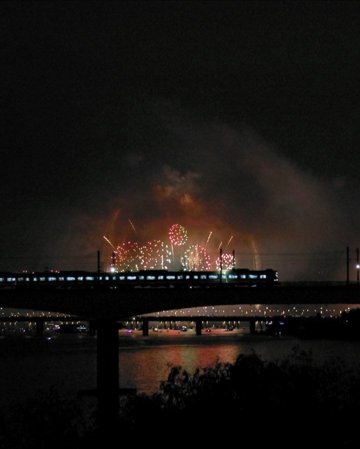 canonkorea 게시물 이미지: 서울의 밤, 불꽃으로 물들다✨
2025 서울 세계 불꽃축제,
그 찬란했던 순간을...