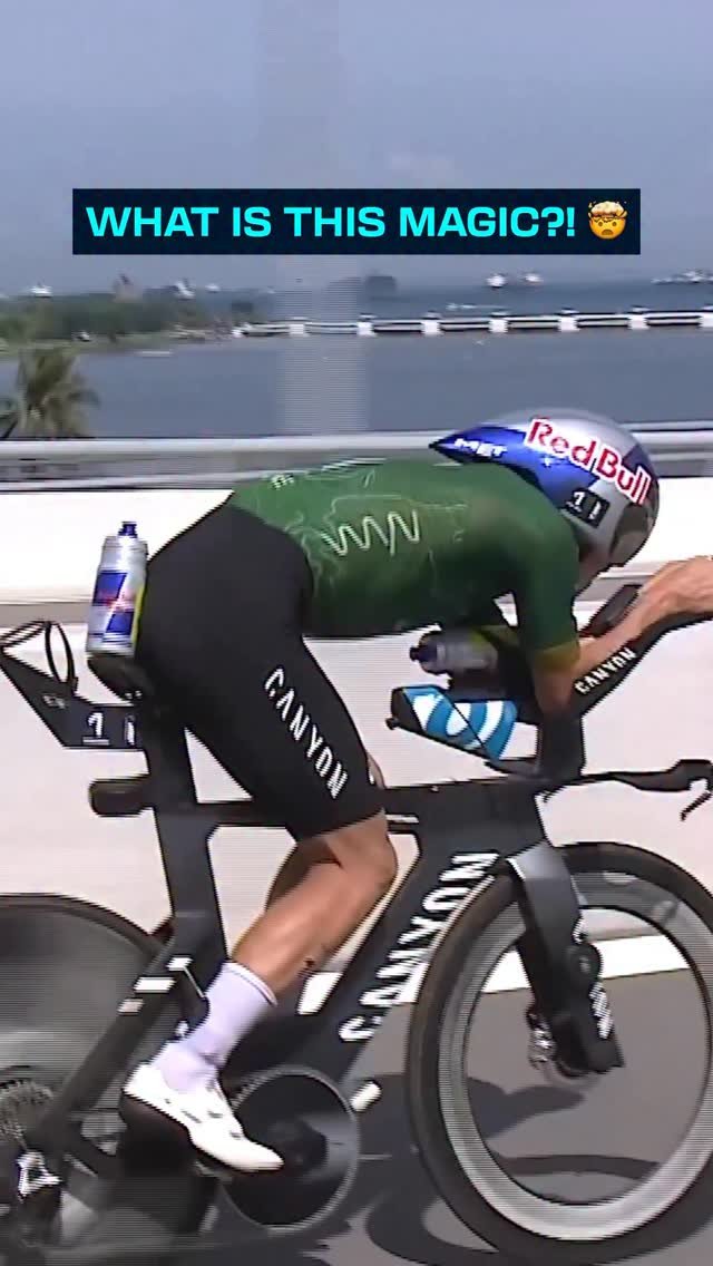 canyon 게시물 이미지: HOW???!!! 😮

@hayden_wilde with one of the...