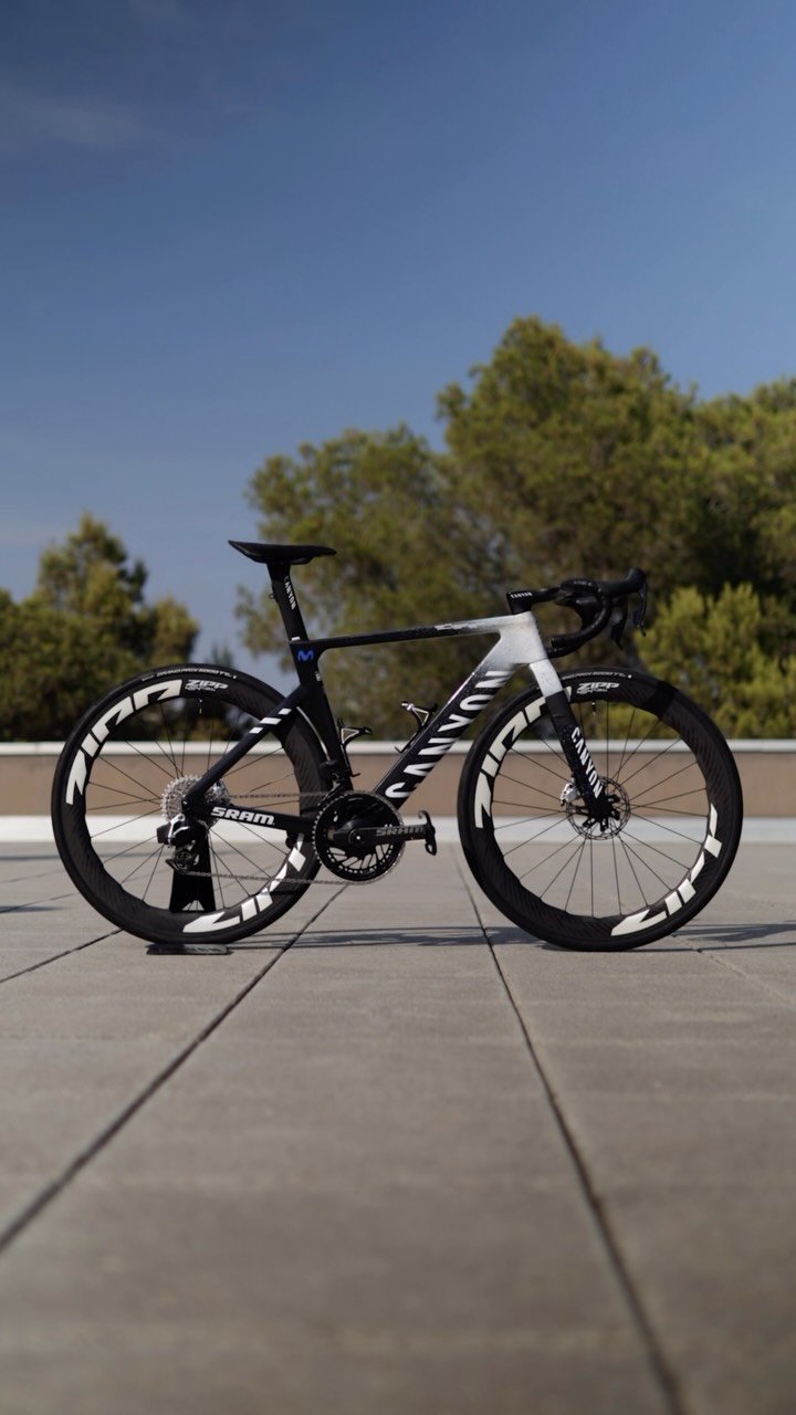 canyon 게시물 이미지: This @movistar_team Aeroad CFR is a thing of...