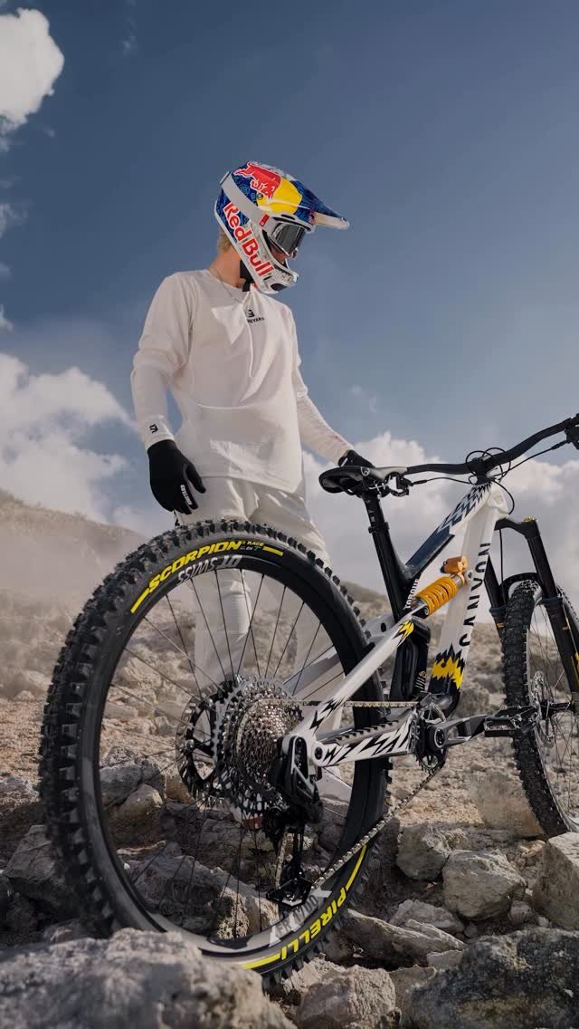 canyon 게시물 이미지: @wibmerfabio always has the craziest custom...