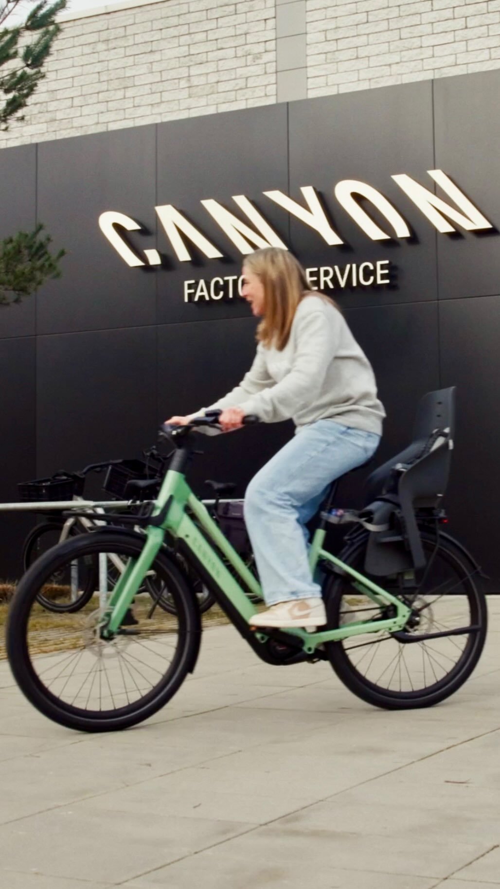 canyon 게시물 이미지: Retired from racing but not from...