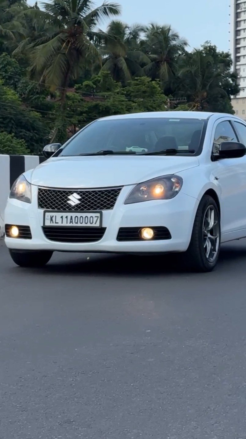 car.crazy.guy 게시물 이미지: Maruti Suzuki Kizashi most powerful most...