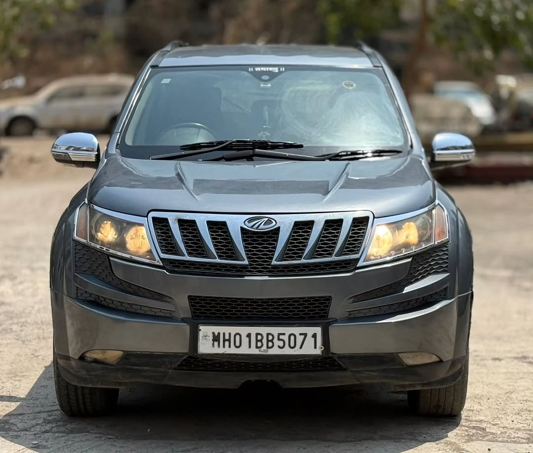 car_zeo 게시물 이미지: *MAHINDRA XUV 500 W8*
Registration Year :-...