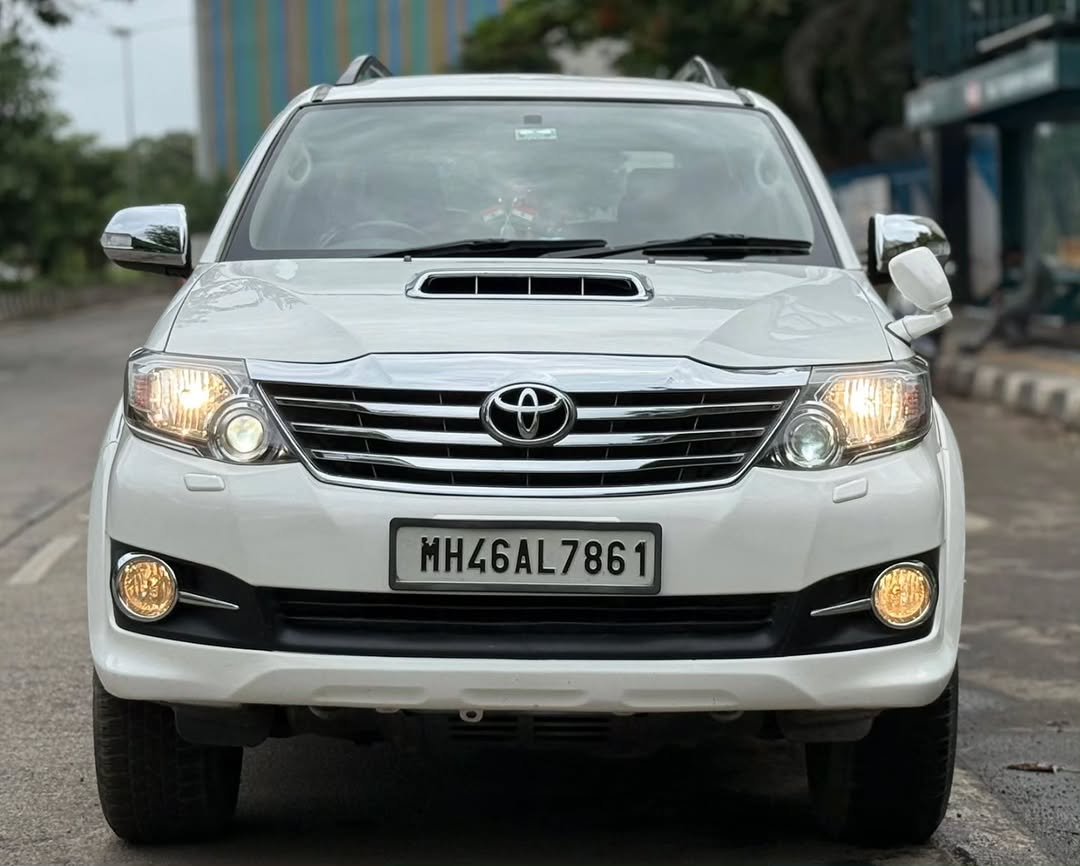 car_zeo 게시물 이미지: *TOYOTA FORTUNER 3.0 4X2*
Registration Year...