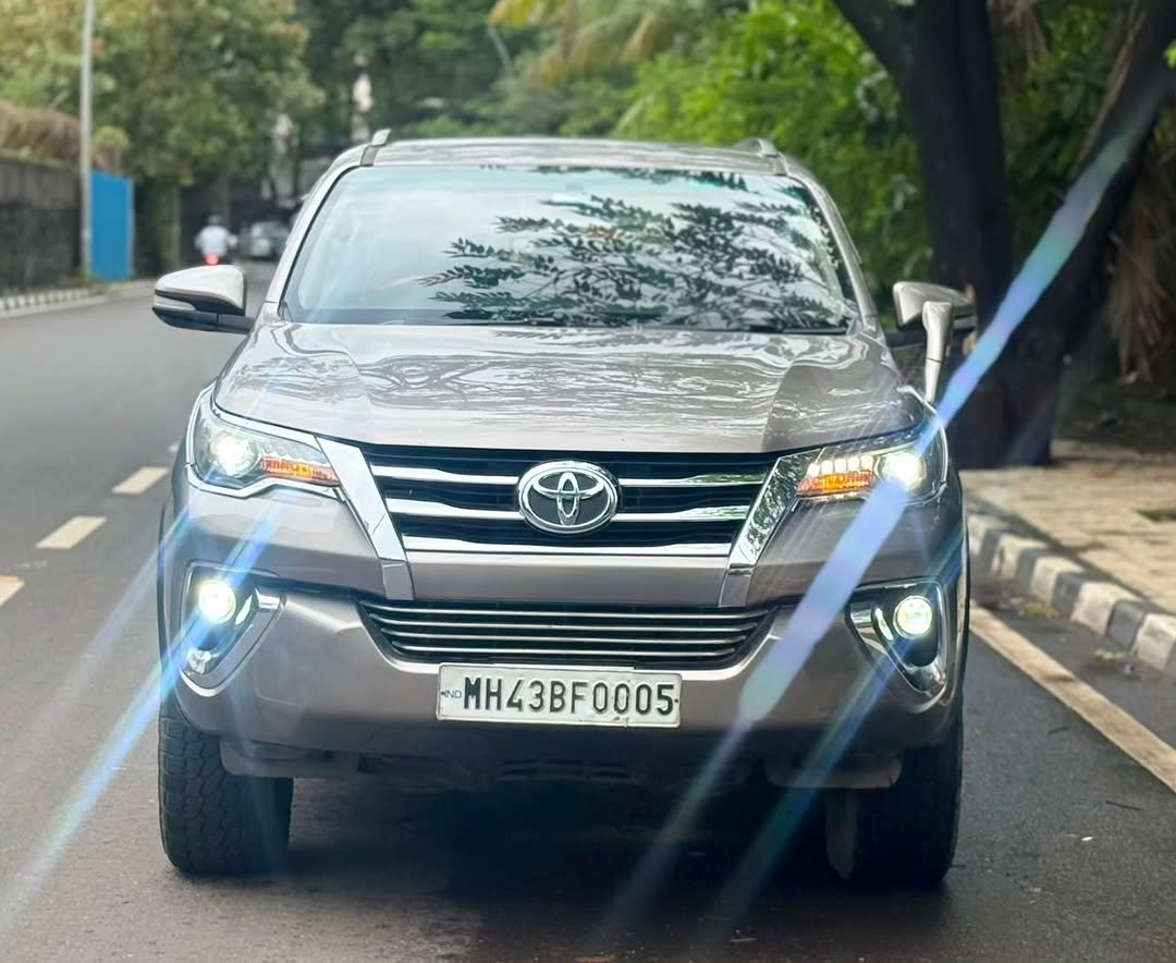 car_zeo 게시물 이미지: *TOYOTA FORTUNER SIGMA 4*
Registration Year...