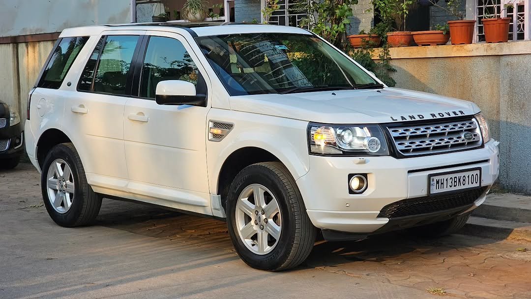 carobar.co.in 게시물 이미지: *CAROBAR*

Land Rover FL2 SE
Reg - April...