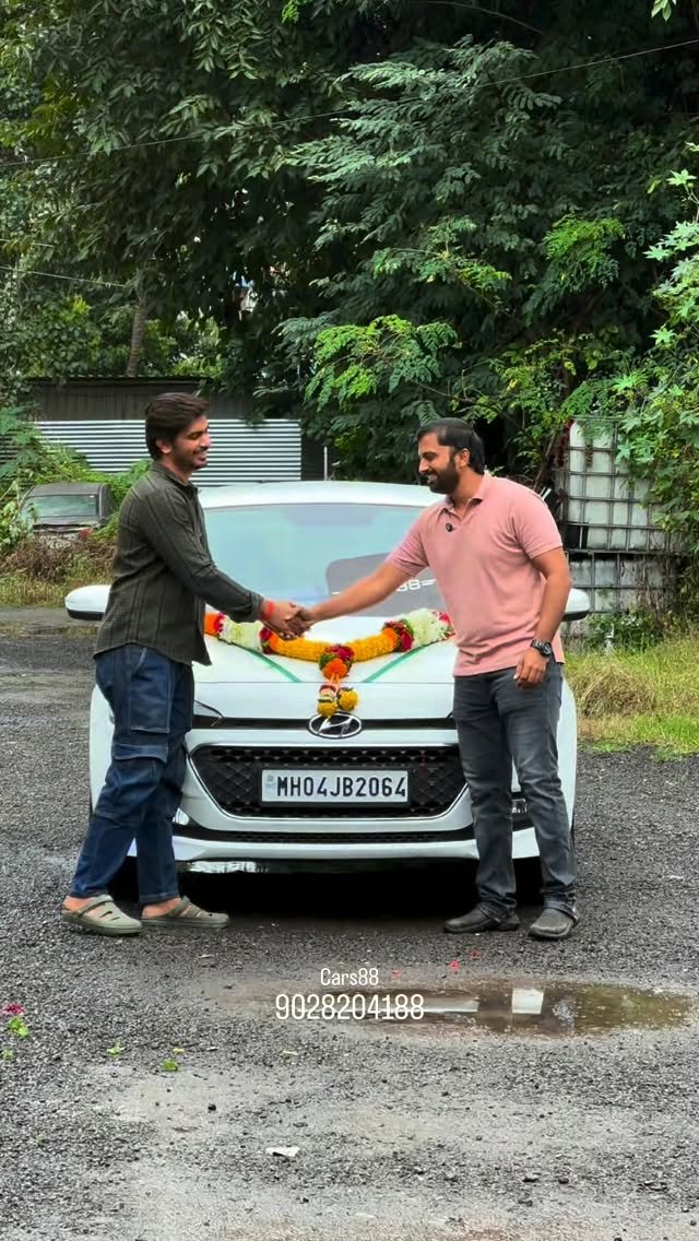 cars88.in 게시물 이미지: 2017 i20 happy customers...