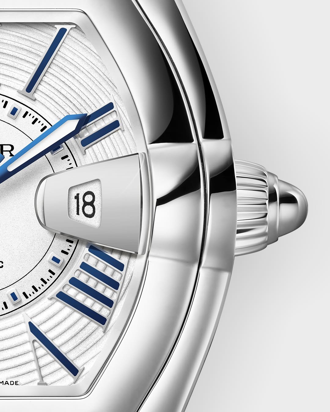 cartierwatchcommunity 게시물 이미지: One particular feature that sets this watch...