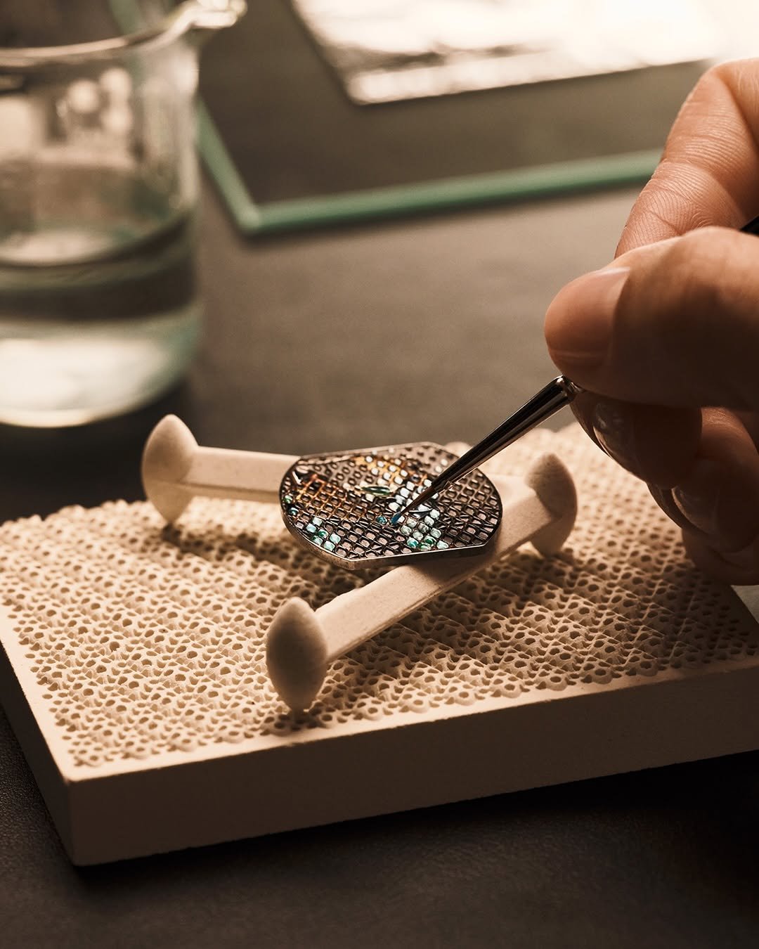 cartierwatchcommunity 게시물 이미지: A masterpiece of the Maison des Métiers d’Art,...