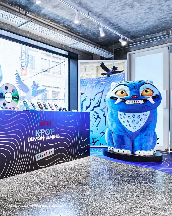 casetify_kr 게시물 이미지: A first look into the world of KPop Demon...