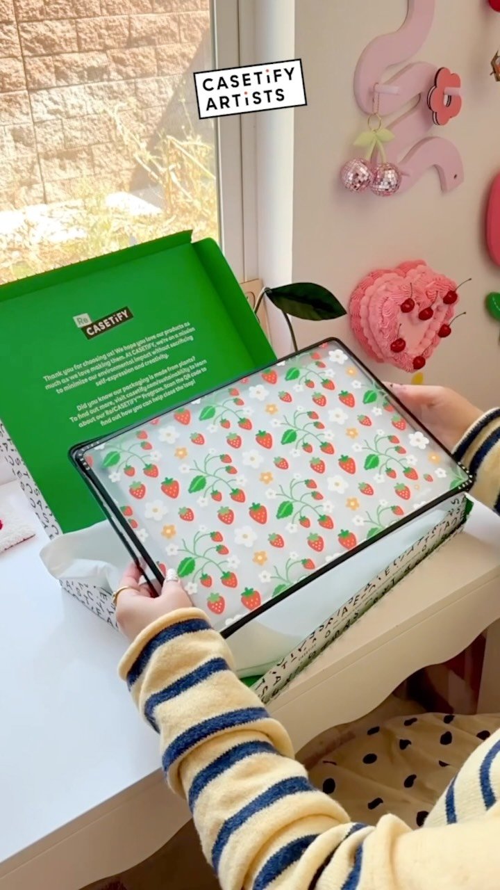 casetify_kr 게시물 이미지: 기분 전환에는 언박싱이 최고 ˚ ༘♡ ⋆｡˚ 🎁

특유의 아기자기한 일러스트로...