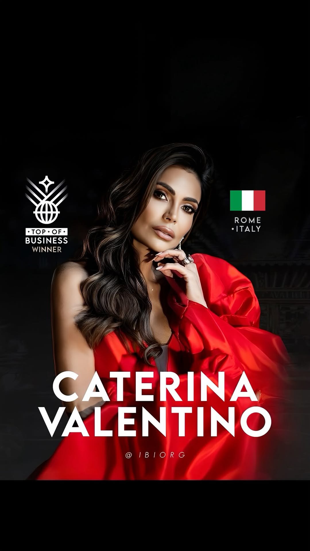 caterinavalentino 게시물 이미지: Oggi, nel giorno della 𝐅𝐞𝐬𝐭𝐚 𝐝𝐞𝐥𝐥𝐚 𝐑𝐞𝐩𝐮𝐛𝐛𝐥𝐢𝐜𝐚...