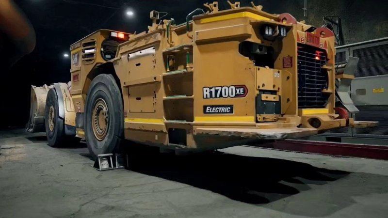 caterpillar_underground 게시물 이미지: Cat® R1700XE