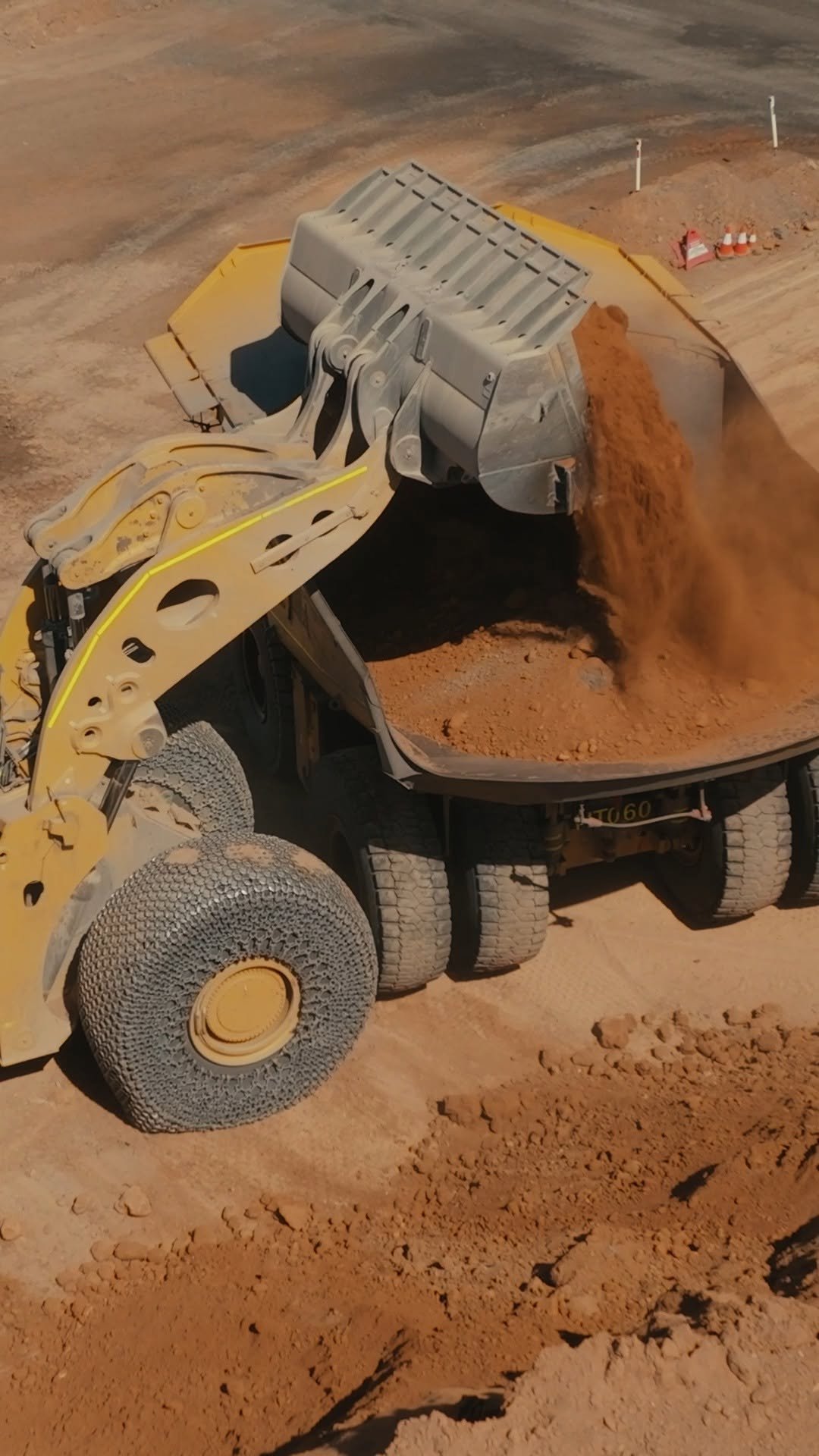 catmining 게시물 이미지: Hear why the Cat® 995 makes a real difference...
