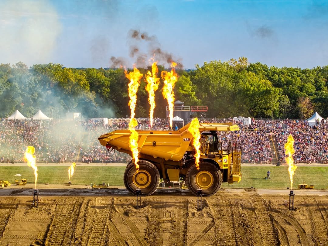 Photo by Cat Mining on December 31, 2025. May be an image of fire, artillery and text.