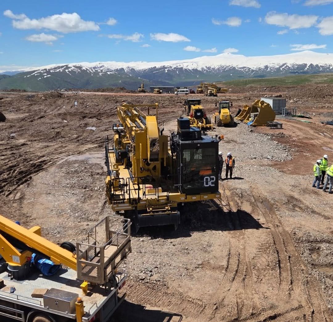 catmining 게시물 이미지: Milestone alert!

Five Cat® MD6250 drills are...