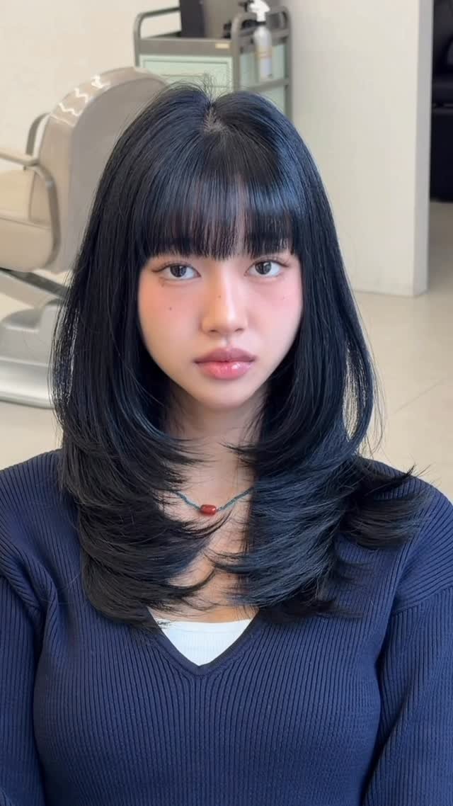 cconte__phm 게시물 이미지: 혼자 앞머리 잘랐어요..!!!
다른 분위기를 원해요 혜미쌤 💗

셀프로 집에서...