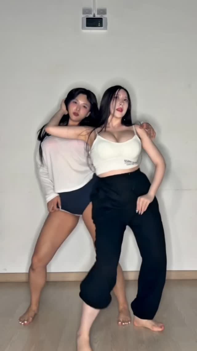 cdlclcl_ 게시물 이미지: 젠틀맨...? 구합니다.