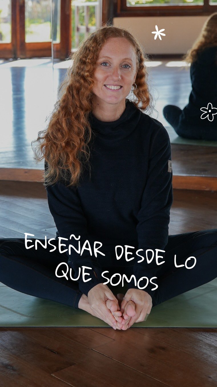 ceciliacarrano.yoga 게시물 이미지: A veces se piensa que enseñar yoga para niños...