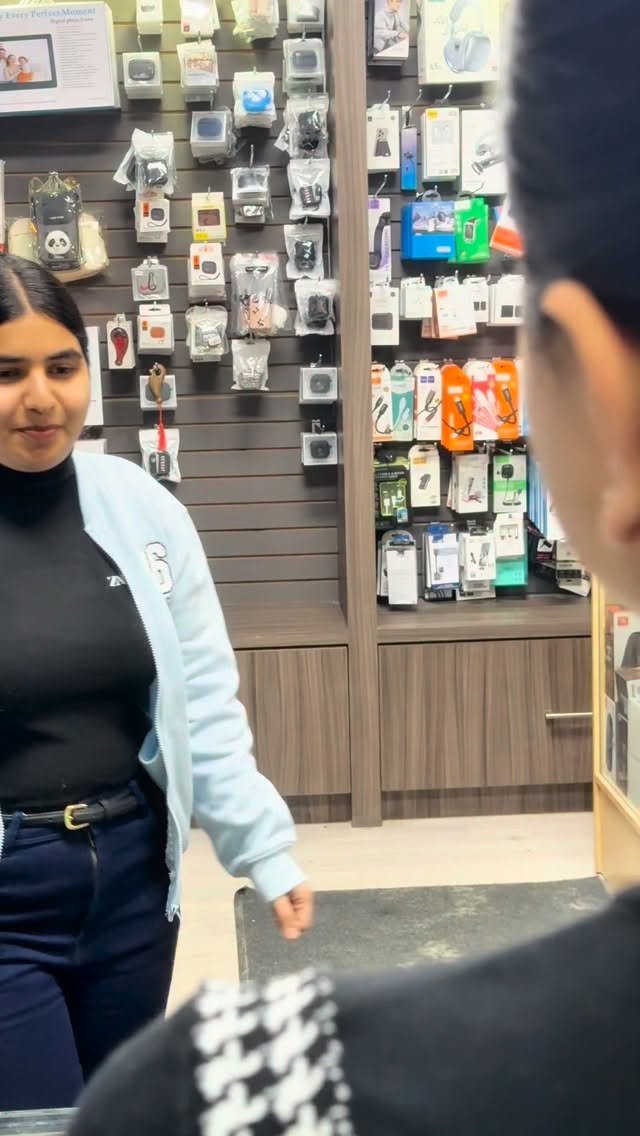 cellcarebrampton 게시물 이미지: Cell Care Brampton offering Deal of iphone 14...